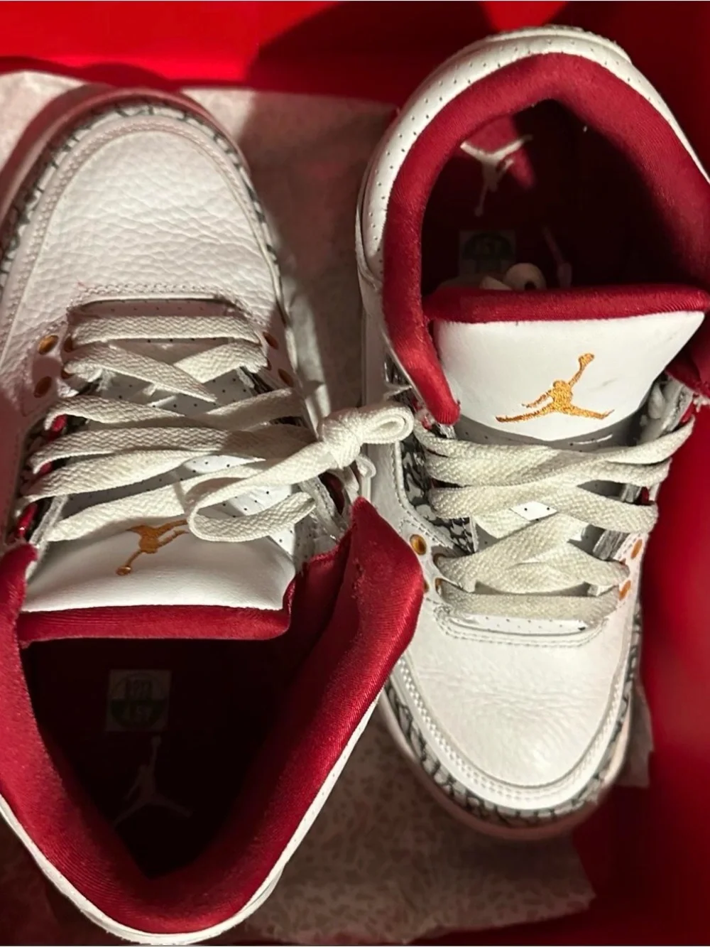 Jordan 3 white and Red Retro Basketball Sneakers - Brand:
